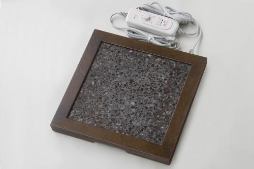 体を温め、体温を上げる本格的岩盤浴足温器・皇輝石足温器 体を温め、体温を上げる本格的岩盤浴足温器・皇輝石足温器